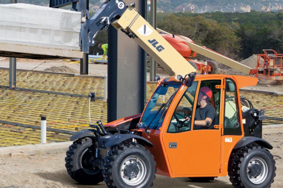 JLG G5-18A Telehandler, 5,000 lbs Reachfork, 18ft Reach